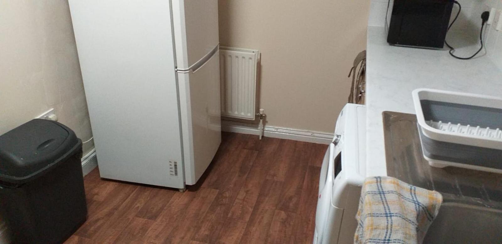 London Zone 2 Lovely 4 Bedroom Apartment - 3 Trowbridge Road Exteriér fotografie